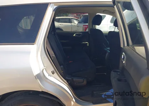 2016 Nissan Pathfinder Platinum/S/Sl/Sv z USA, uszkodzony, nr VIN 5N1AR2MMXGC618143